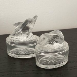 Glass jewelry holders